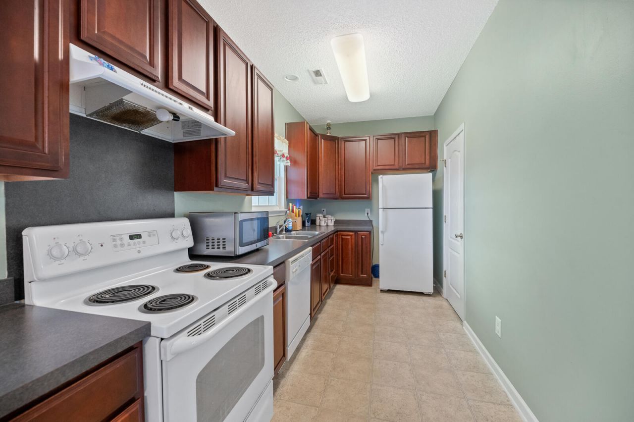 217 Seneca River Drive Photo 9