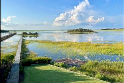 14 Waterway Island Drive photo 4