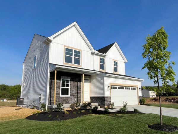 807 Countryside Avenue, Trenton, OH 45067