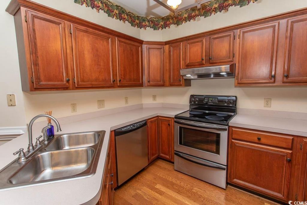 3068 Sweetpine Ln. Photo 13