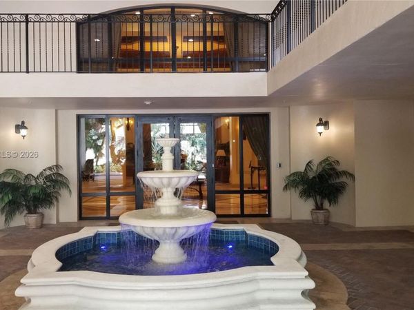 888 S Douglas Rd, Unit 1213, Coral Gables, FL 33134