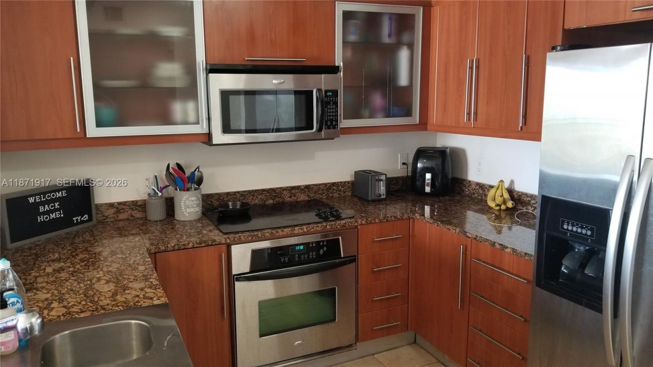 888 S Douglas Rd, Unit 1213, Coral Gables, FL 33134 Photo