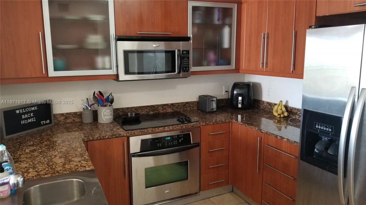 888 S Douglas Rd, Unit 1213, Coral Gables, FL 33134 Photo