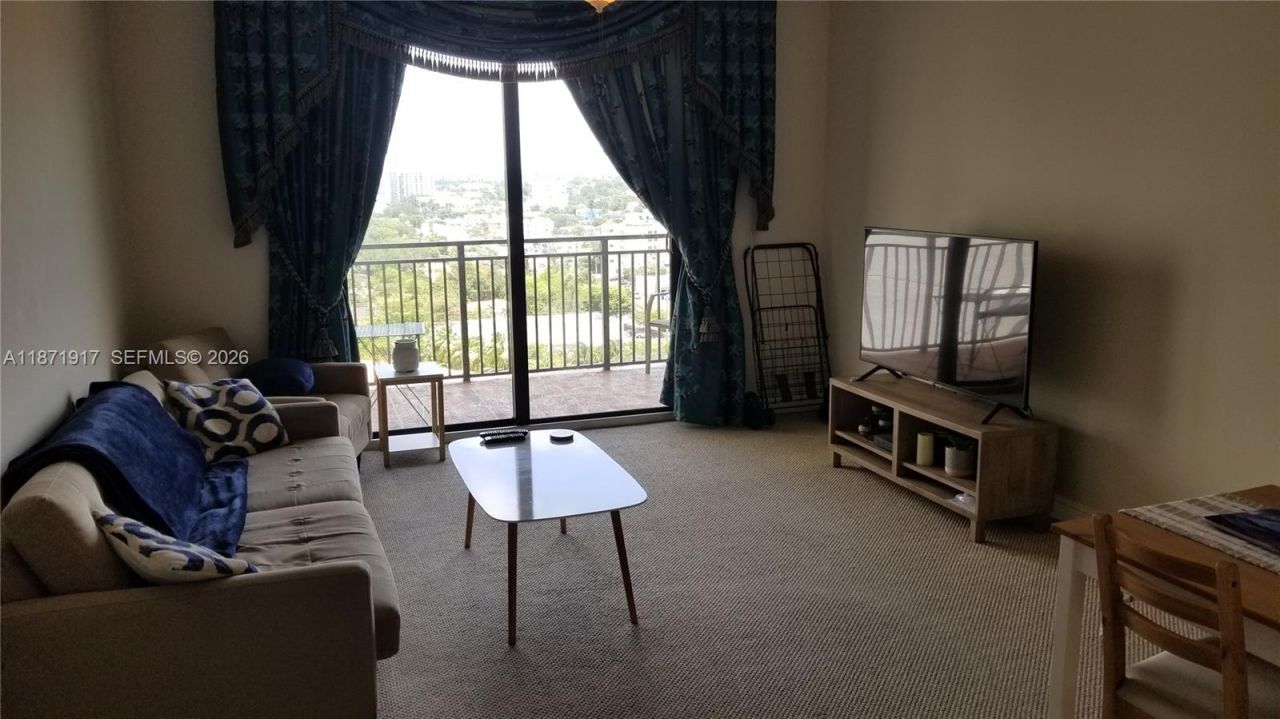 888 S Douglas Rd, Unit 1213, Coral Gables, FL 33134 Photo