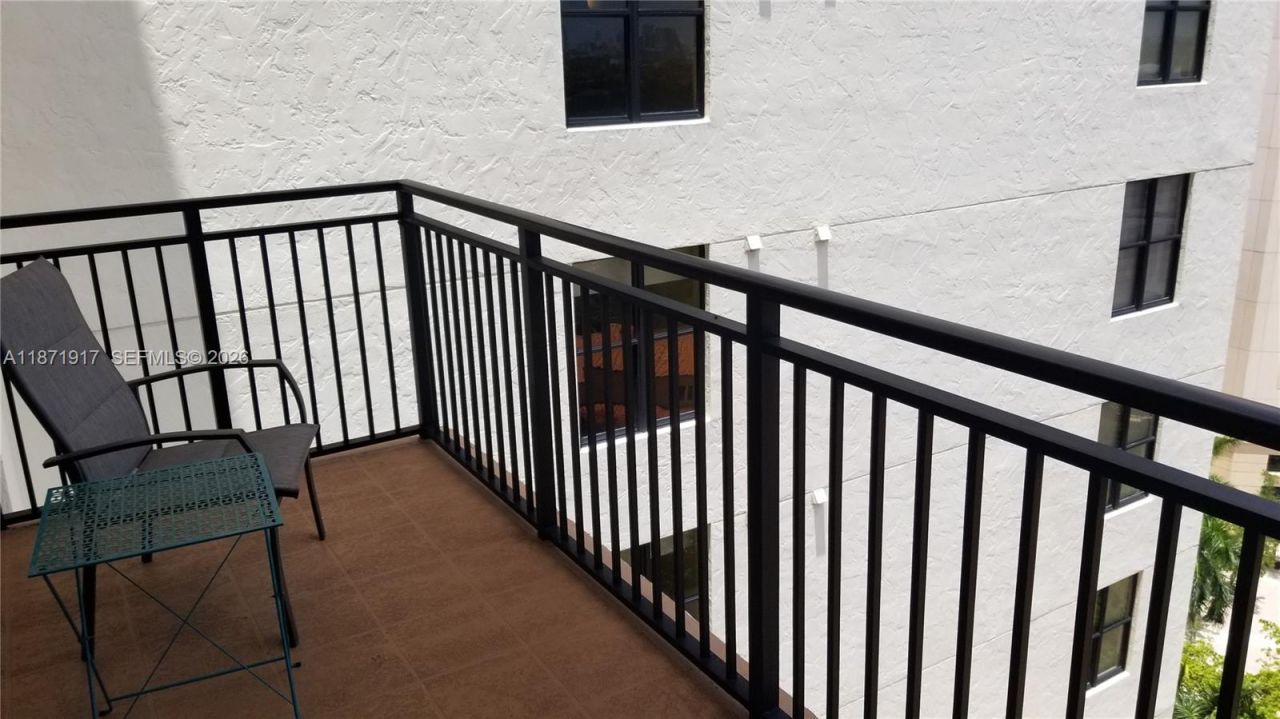 888 S Douglas Rd, Unit 1213, Coral Gables, FL 33134 Photo