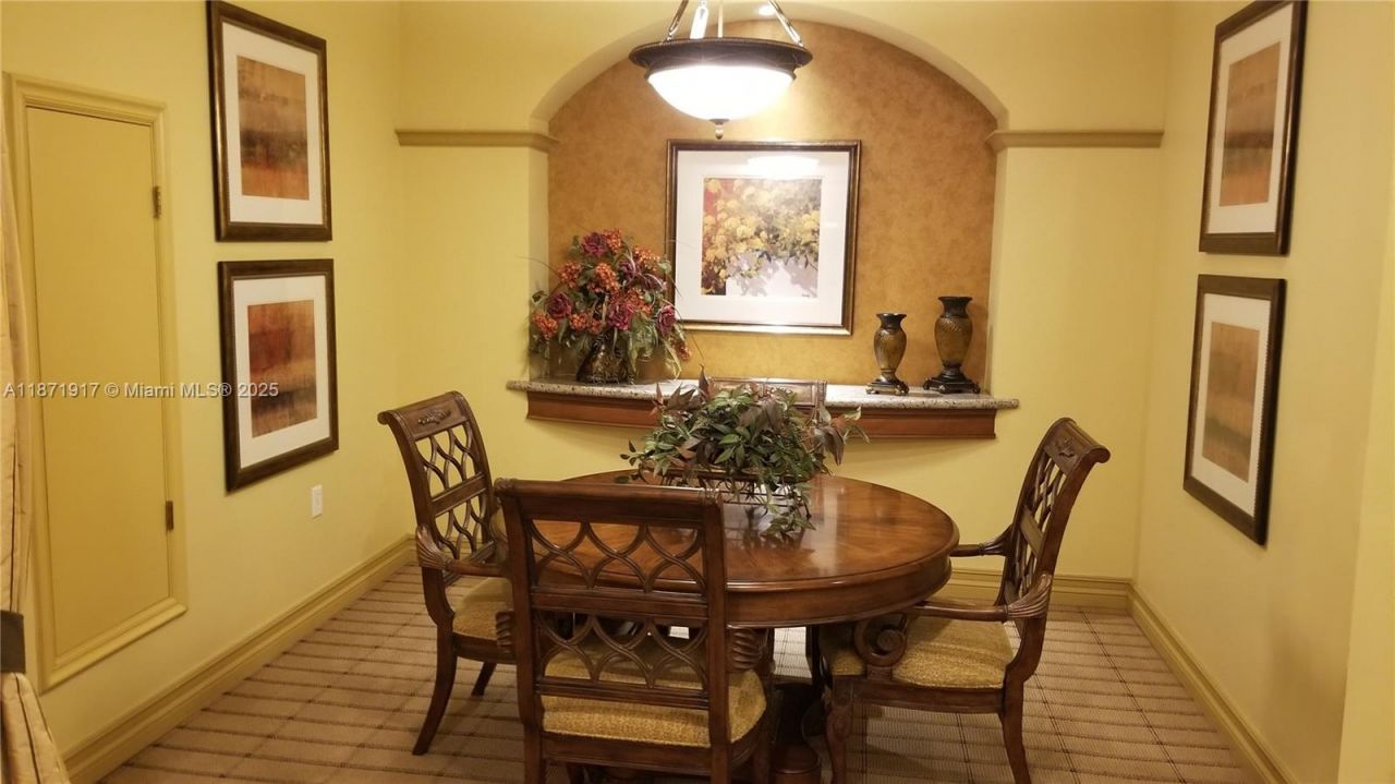 888 S Douglas Rd, Unit 1213, Coral Gables, FL 33134 Photo