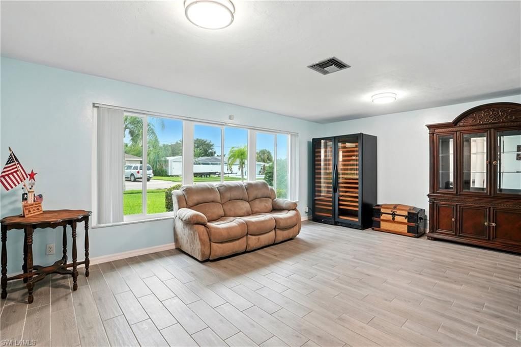 4558 Vinewood Cir, North Fort Myers, FL 33903 Photo