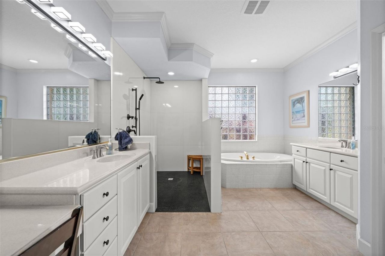 7914 Edmonston Circle, Bradenton, FL 34201 Photo