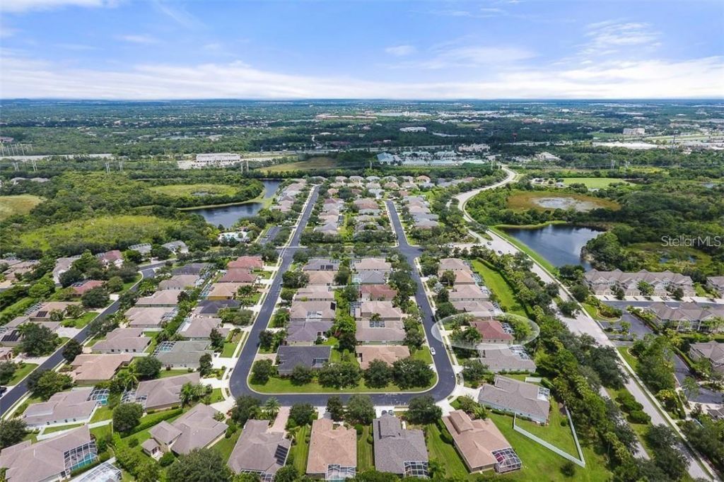 7914 Edmonston Circle, Bradenton, FL 34201 Photo