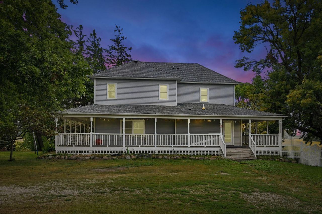 9085 Acorn Avenue, Plato, MN 55370 Main Photo