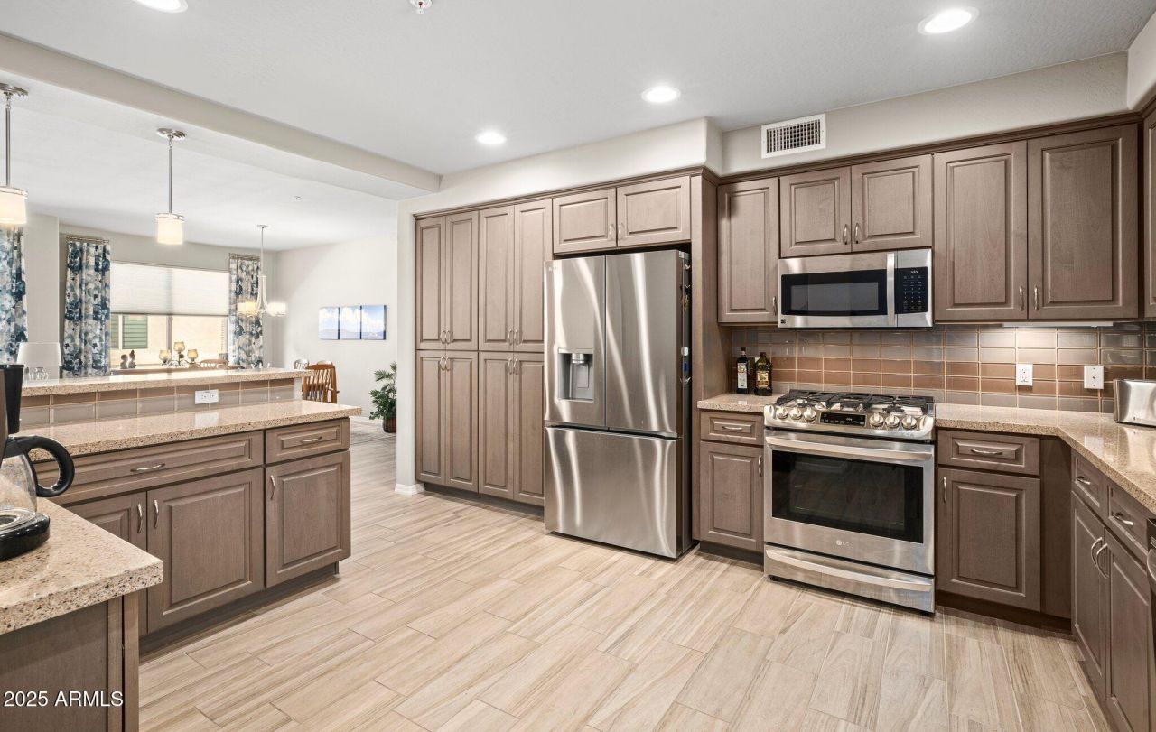 17850 N 68TH Street Phoenix, AZ 85054