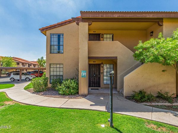 1351 N PLEASANT Drive, Unit 1016, Chandler, AZ 85225