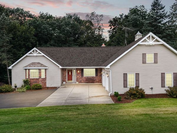 N5120 Summit Ct, Empire, WI 54937