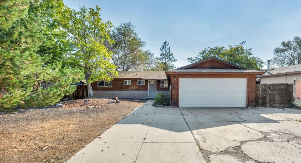 1329 Stanford Drive, Carson City, NV 89701 Photo