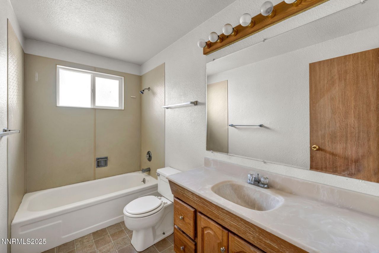 1329 Stanford Drive, Carson City, NV 89701 Photo