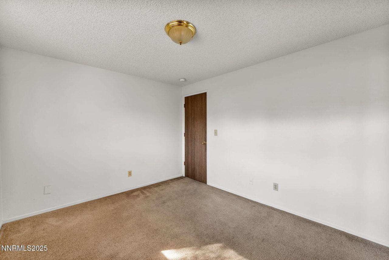 1329 Stanford Drive, Carson City, NV 89701 Photo