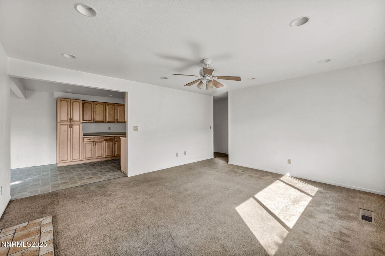 1329 Stanford Drive, Carson City, NV 89701 Photo