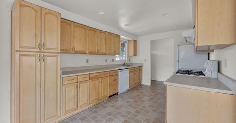 1329 Stanford Drive, Carson City, NV 89701 Photo