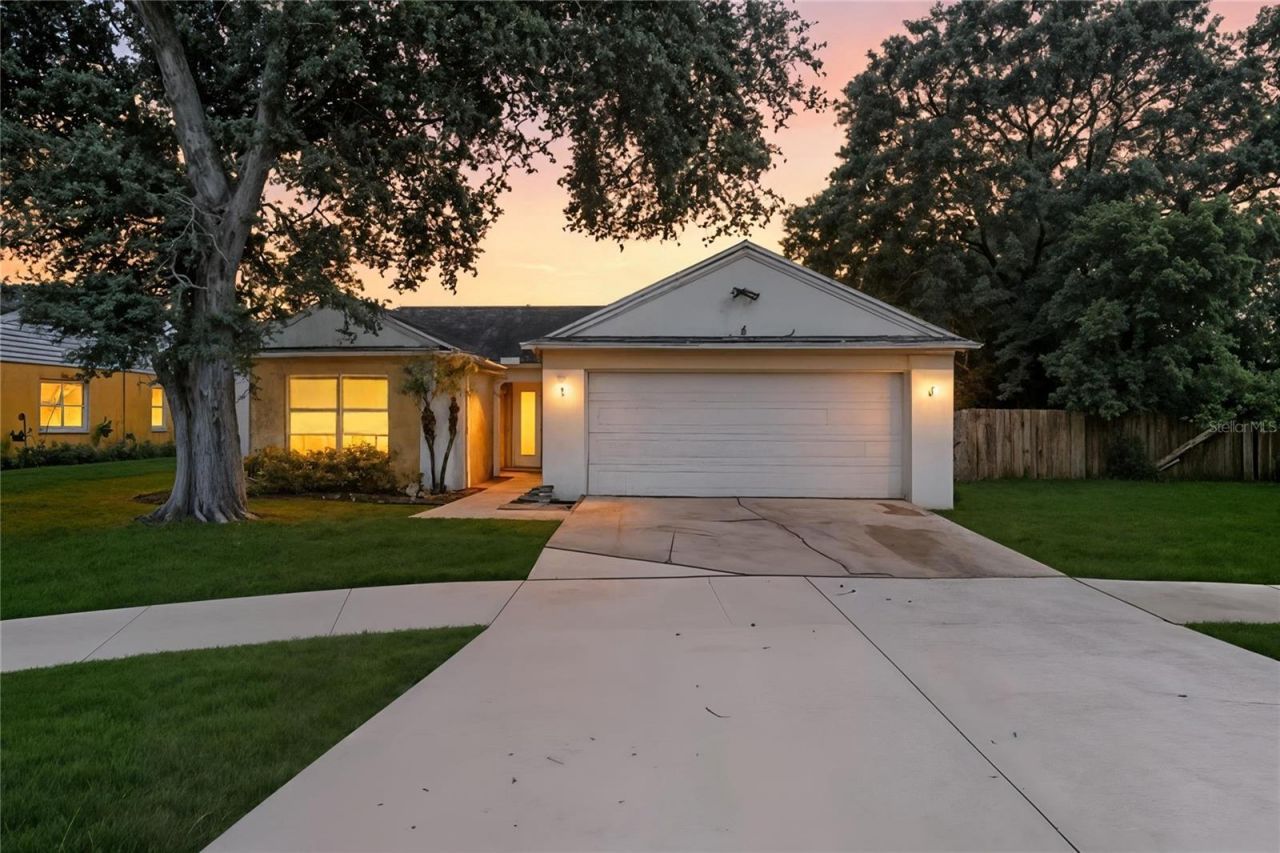 6125 Morningdale Avenue, Lakeland, FL 33813 Main Photo