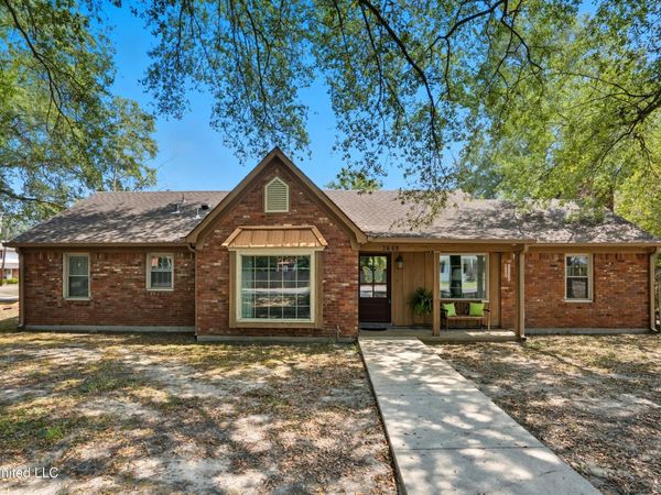 1648 Cummins Avenue, Tunica, MS 38676