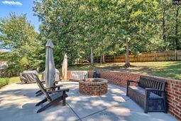 246 Gallantry Drive photo 4