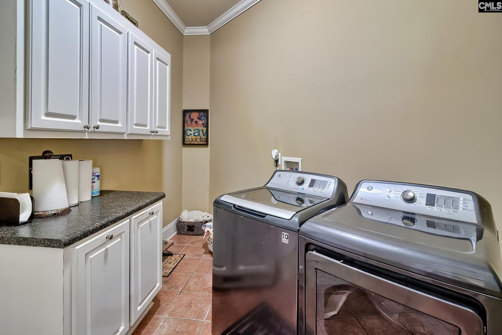 246 Gallantry Drive Photo 41