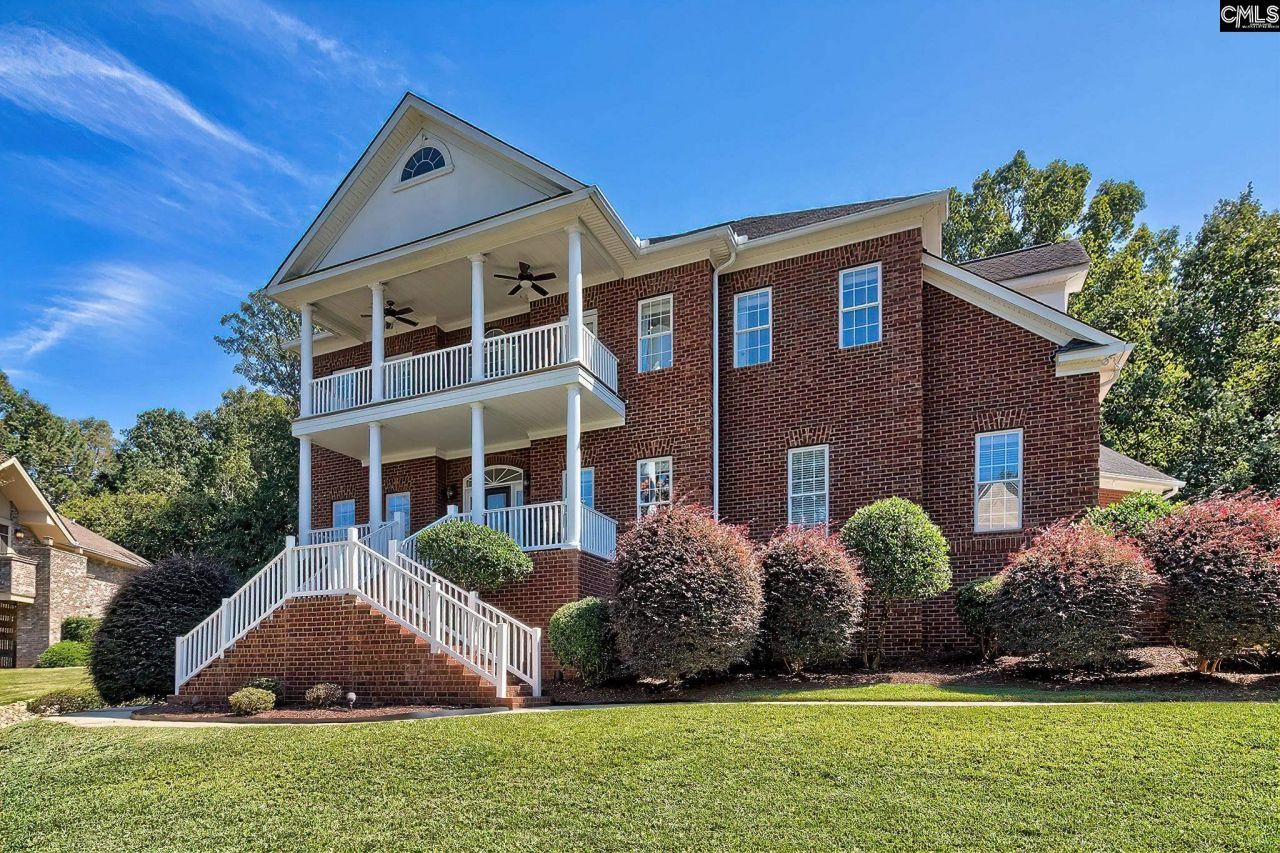 246 Gallantry Drive Photo 45