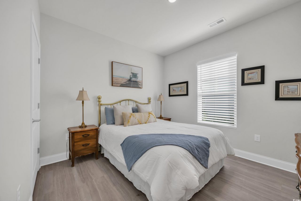 1317 Captain Hooks Way Photo 12