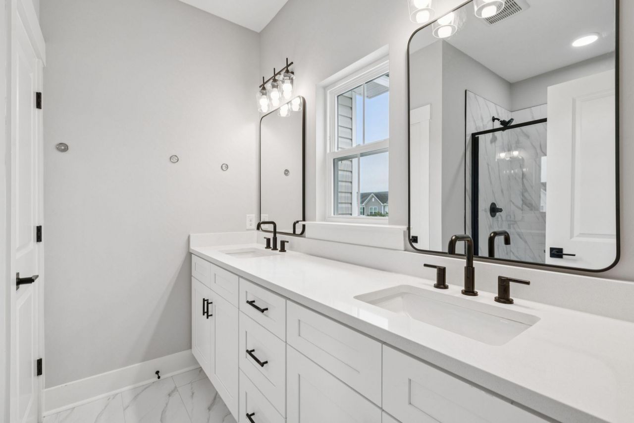 123 Kirkland Street Photo 22