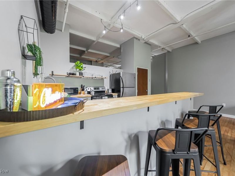 1133 W 9th Street, Unit 305, Cleveland, OH 44113 Photo 10