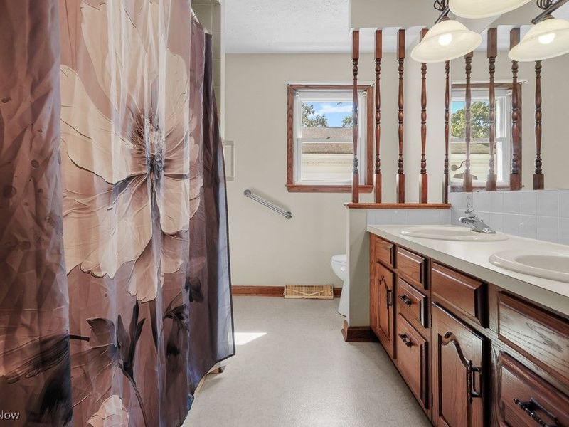 1702 Far View Road, Akron, OH 44312 Photo 23