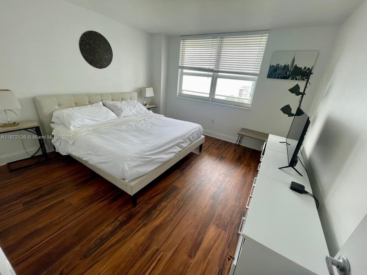 1155 Brickell Bay Dr, Unit 1805, Miami, FL 33131 Photo