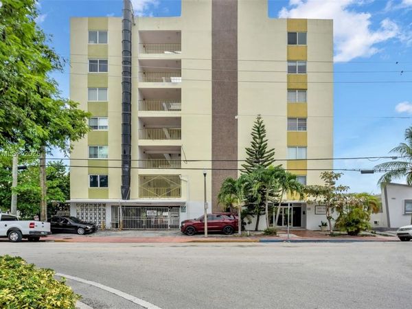8001 Crespi Blvd, Unit 4B, Miami Beach, FL 33141