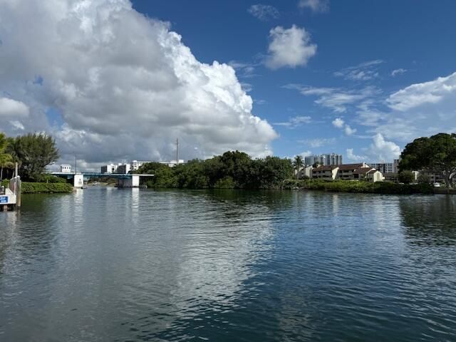 20 Yacht Club Drive, Unit 403, North Palm Beach, FL 33408 Photo