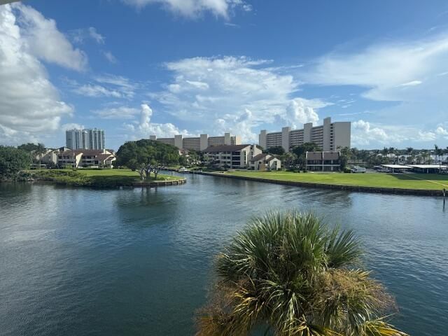 20 Yacht Club Drive, Unit 403, North Palm Beach, FL 33408 Photo