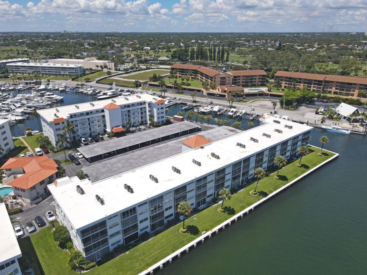 20 Yacht Club Drive, Unit 403, North Palm Beach, FL 33408 Photo
