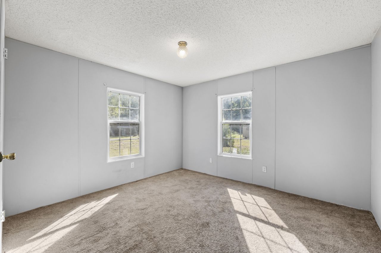 335 Hudson Road Photo 31