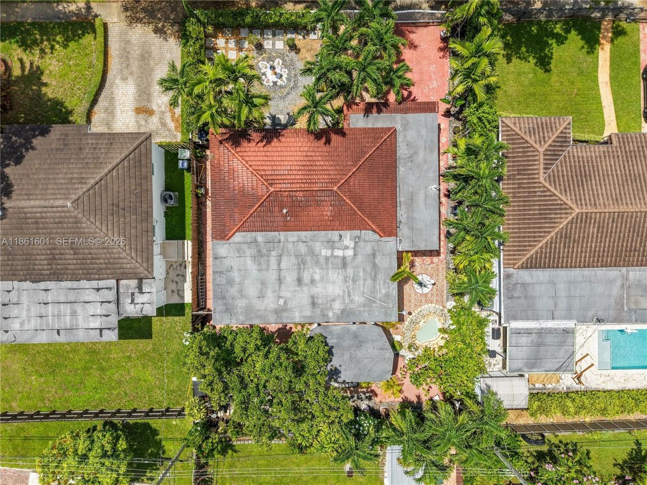 6101 SW 13th Ter, West Miami, FL 33144 Photo