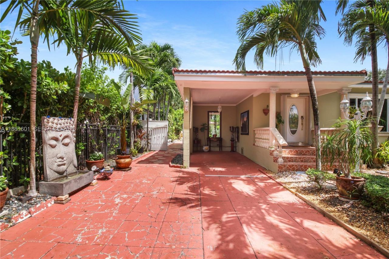 6101 SW 13th Ter, West Miami, FL 33144 Photo