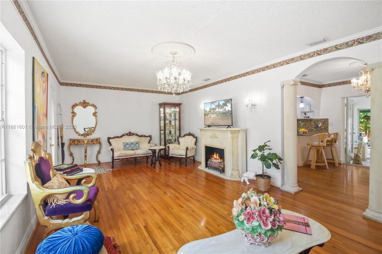 6101 SW 13th Ter, West Miami, FL 33144 Photo