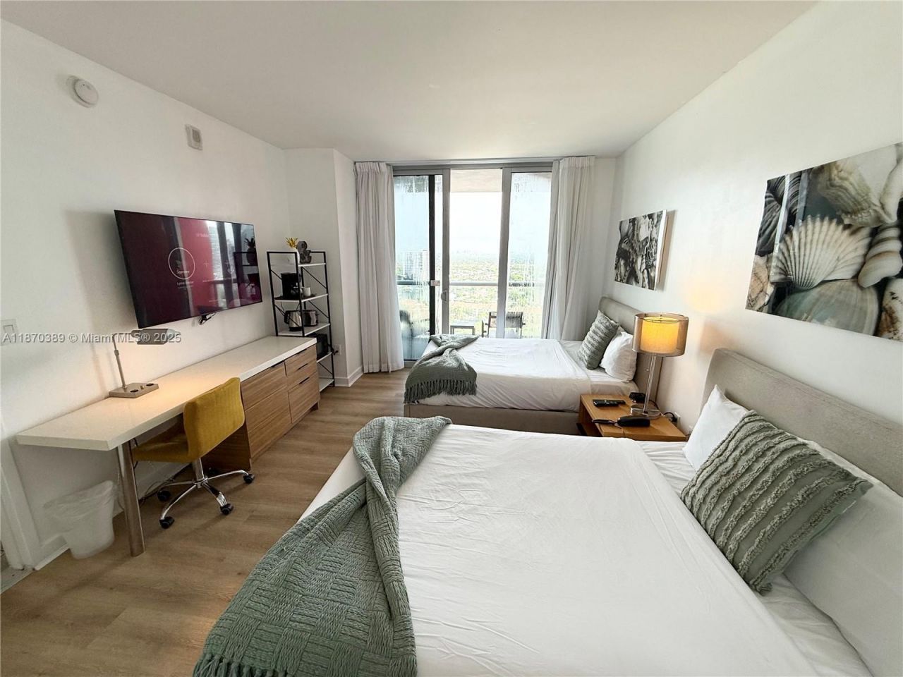 2602 E Hallandale Beach Blvd, Unit R2510, Hallandale Beach, FL 33009 Photo