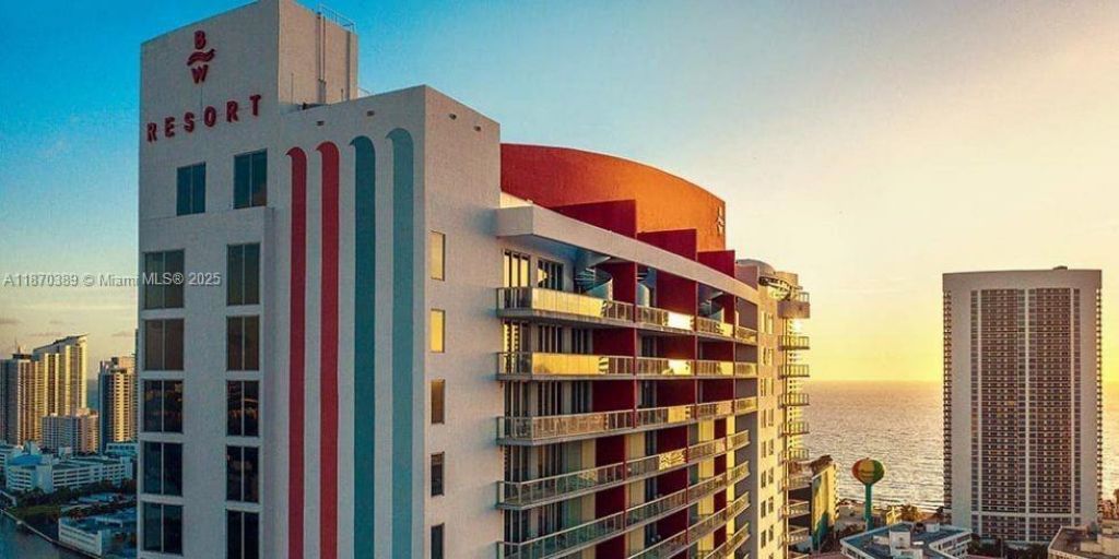 2602 E Hallandale Beach Blvd, Unit R2510, Hallandale Beach, FL 33009 Photo