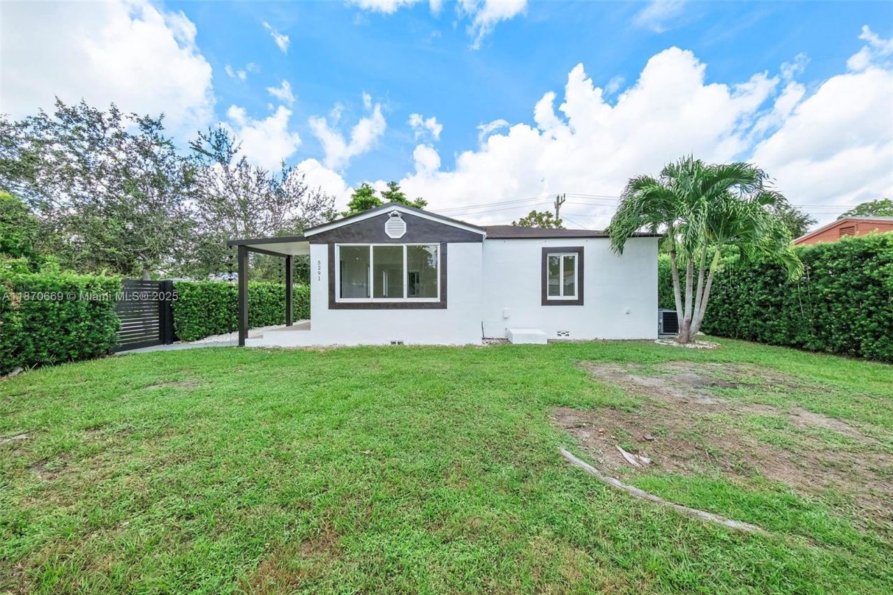 5291 SW 5th St, Miami, FL 33134 Photo