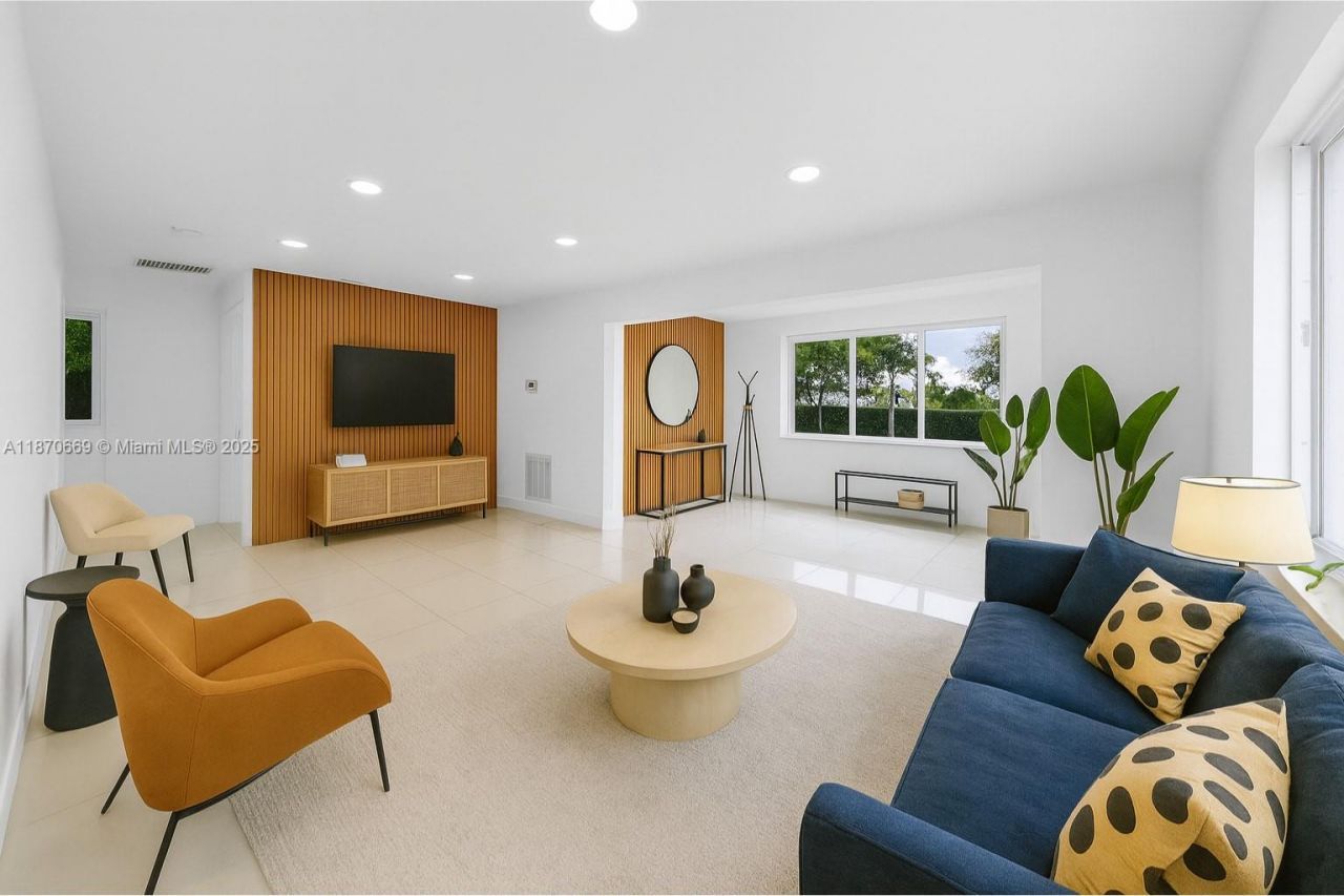 5291 SW 5th St, Miami, FL 33134 Photo