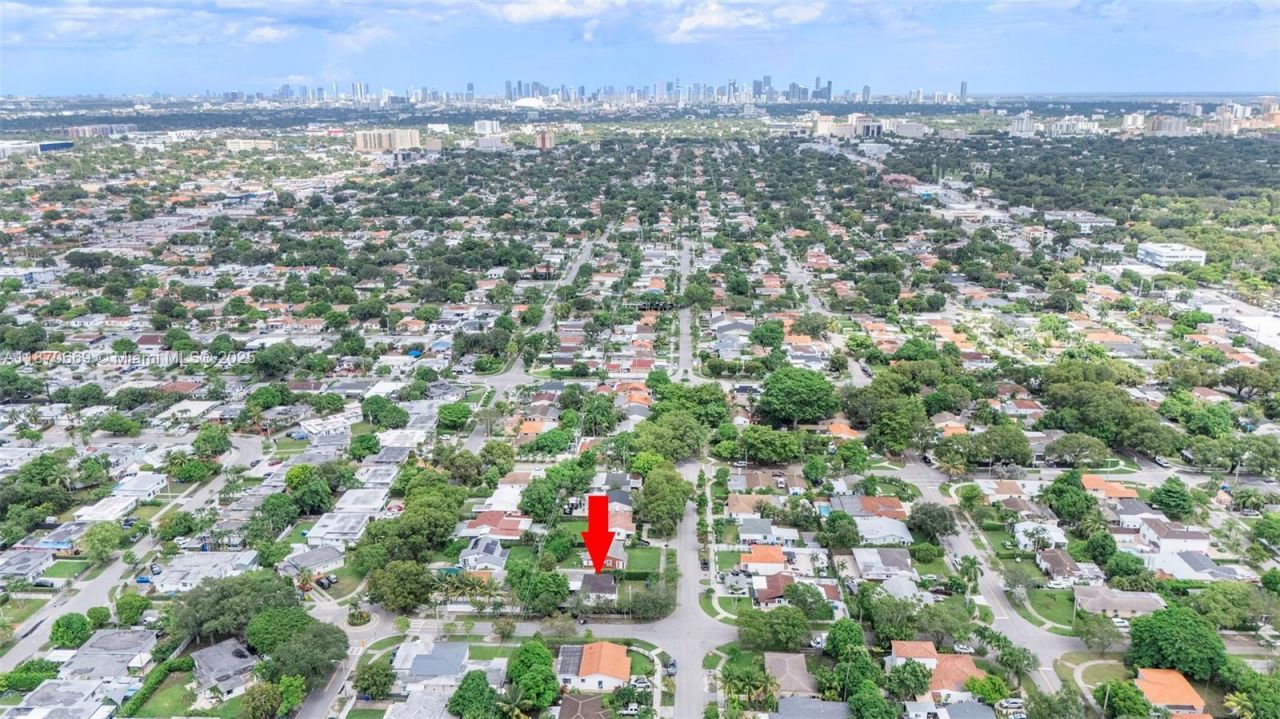 5291 SW 5th St, Miami, FL 33134 Photo