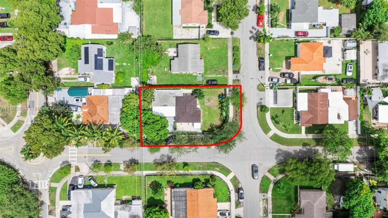 5291 SW 5th St, Miami, FL 33134 Photo