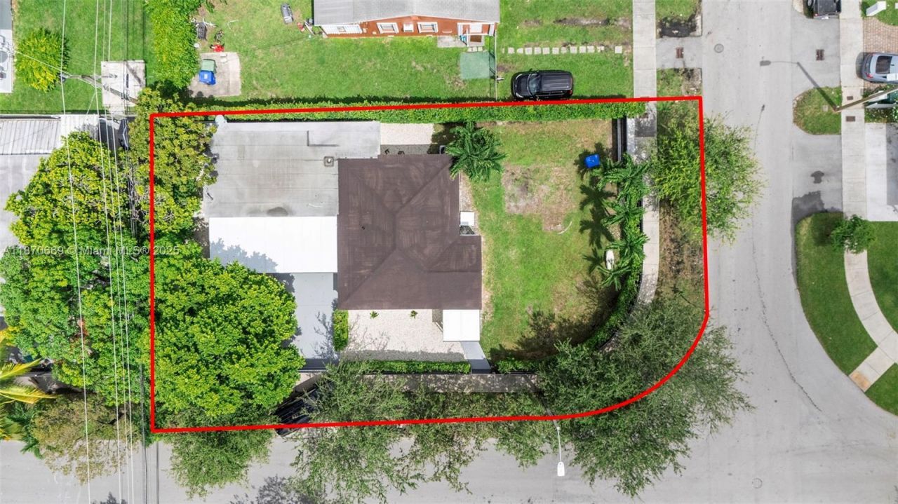 5291 SW 5th St, Miami, FL 33134 Photo