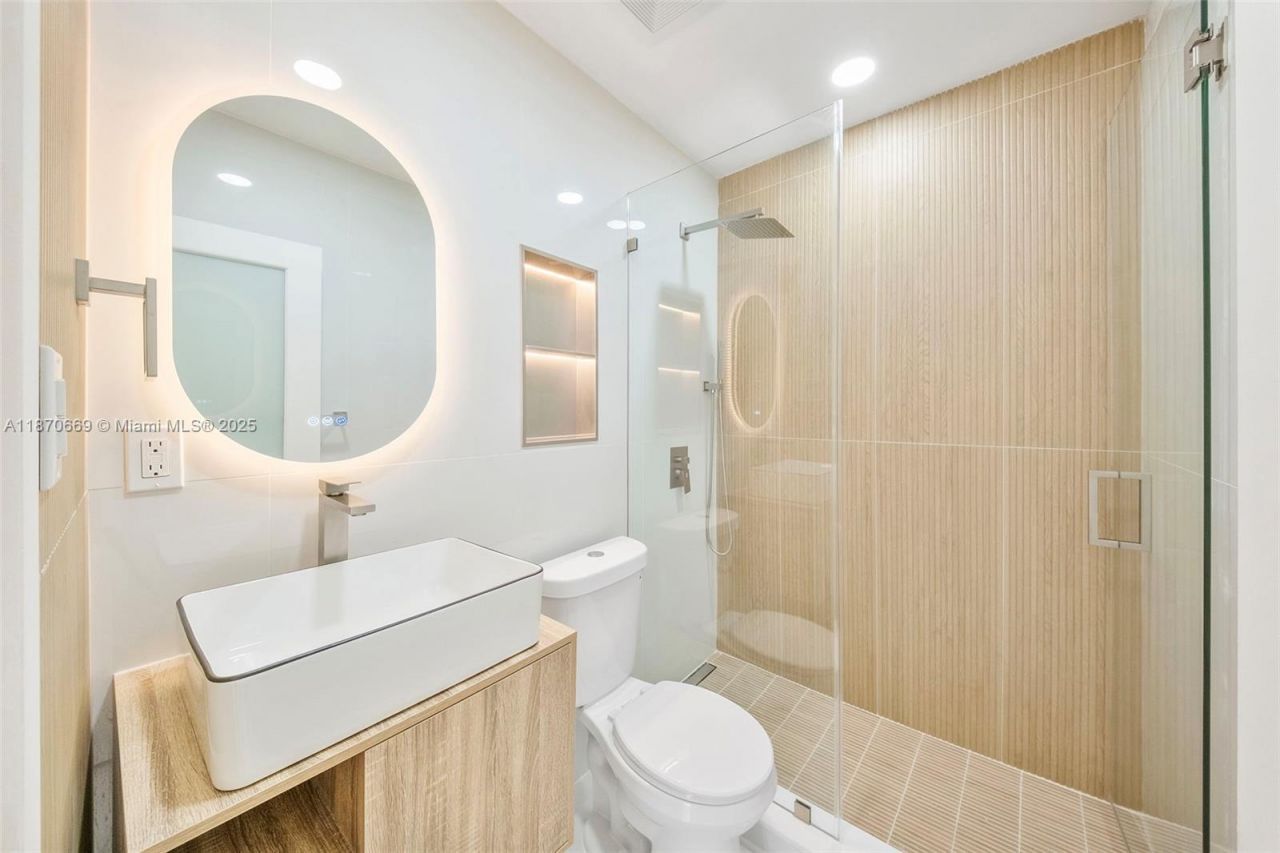 5291 SW 5th St, Miami, FL 33134 Photo