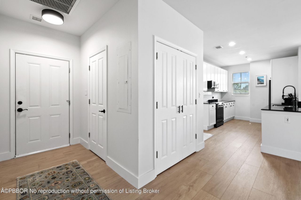 3940 N Flagler Drive, Unit 206, West Palm Beach, FL 33407 Photo