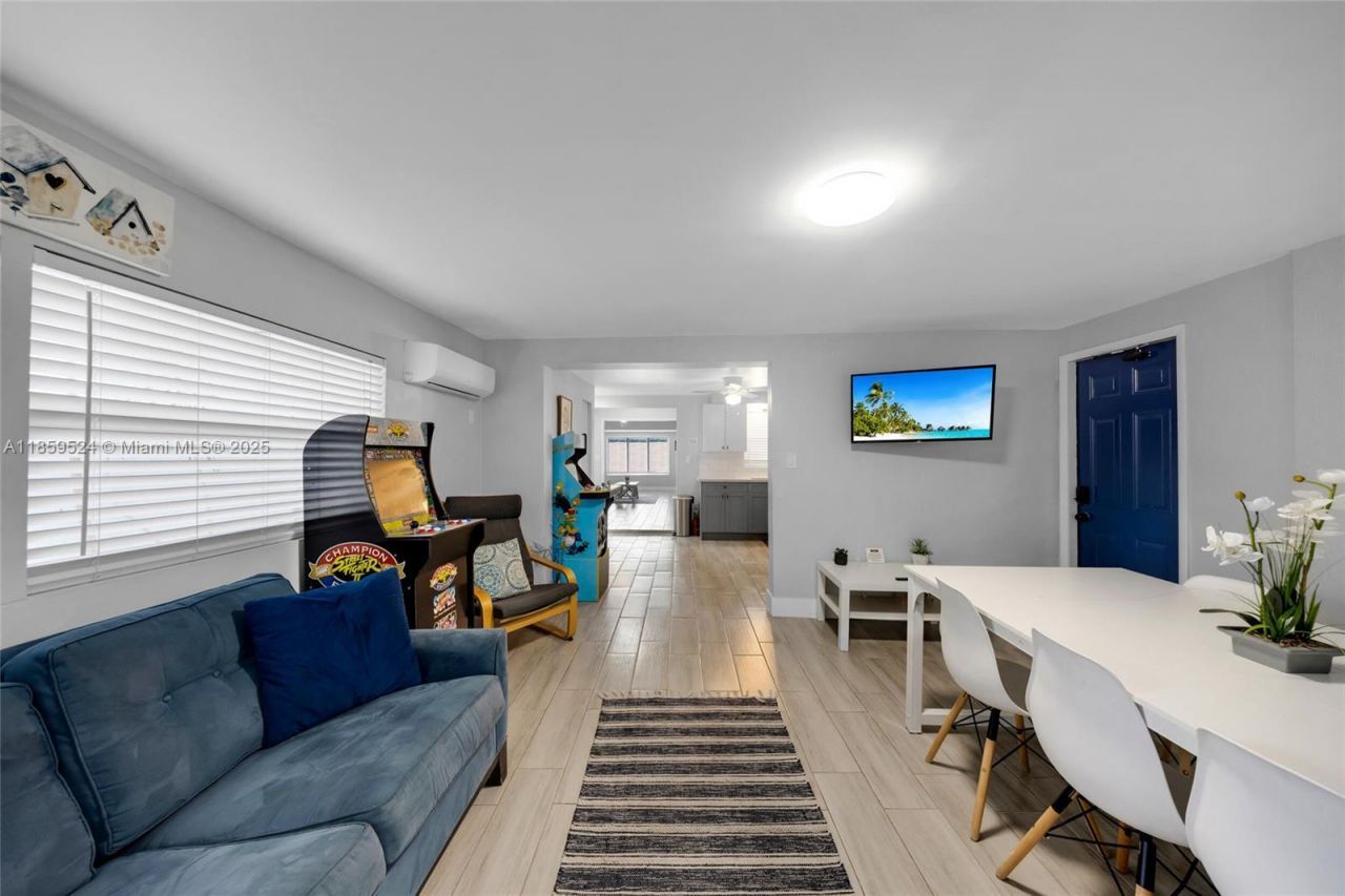 817 SW 12th St, Fort Lauderdale, FL 33315 Photo